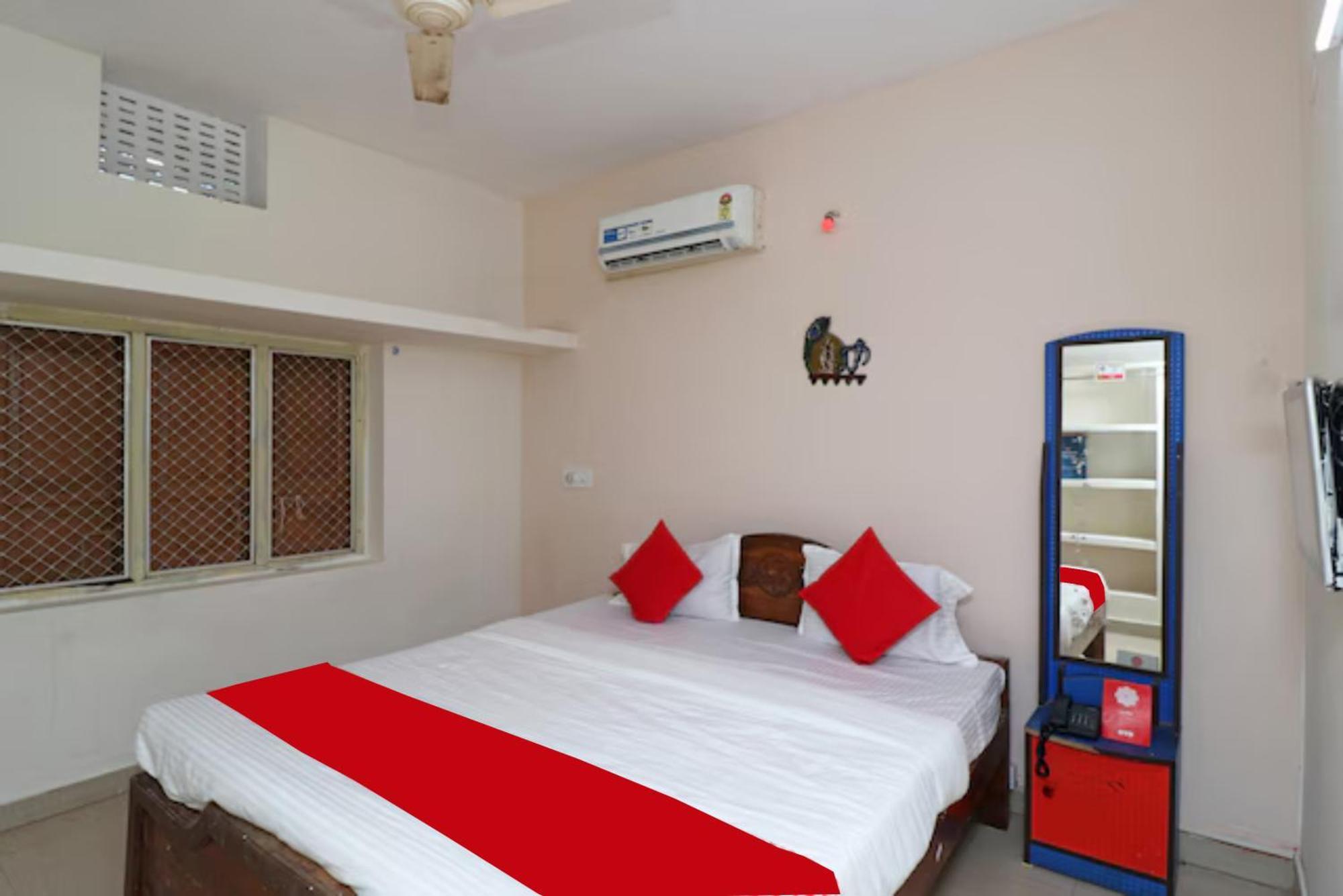 Hotel Padoshi Puri Near Beach Best Choice Of Travellers By Morservices Exterior photo